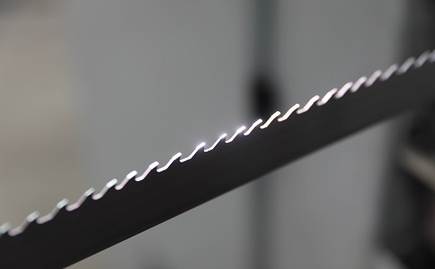 三明双金属带锯条产生切削噪音的原因具体有哪些？